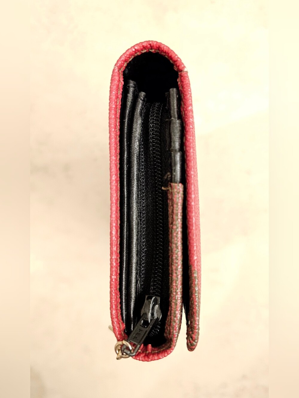VIVIENNE WESTWOOD Long Wallet - Picture 8 of 16